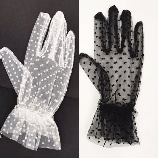 Short mesh gloves for any occassion