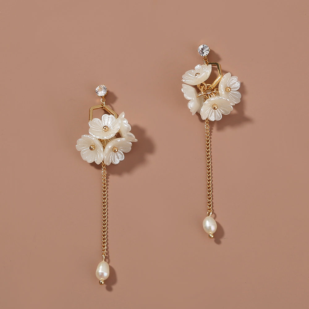 Resin artificial flower earrings